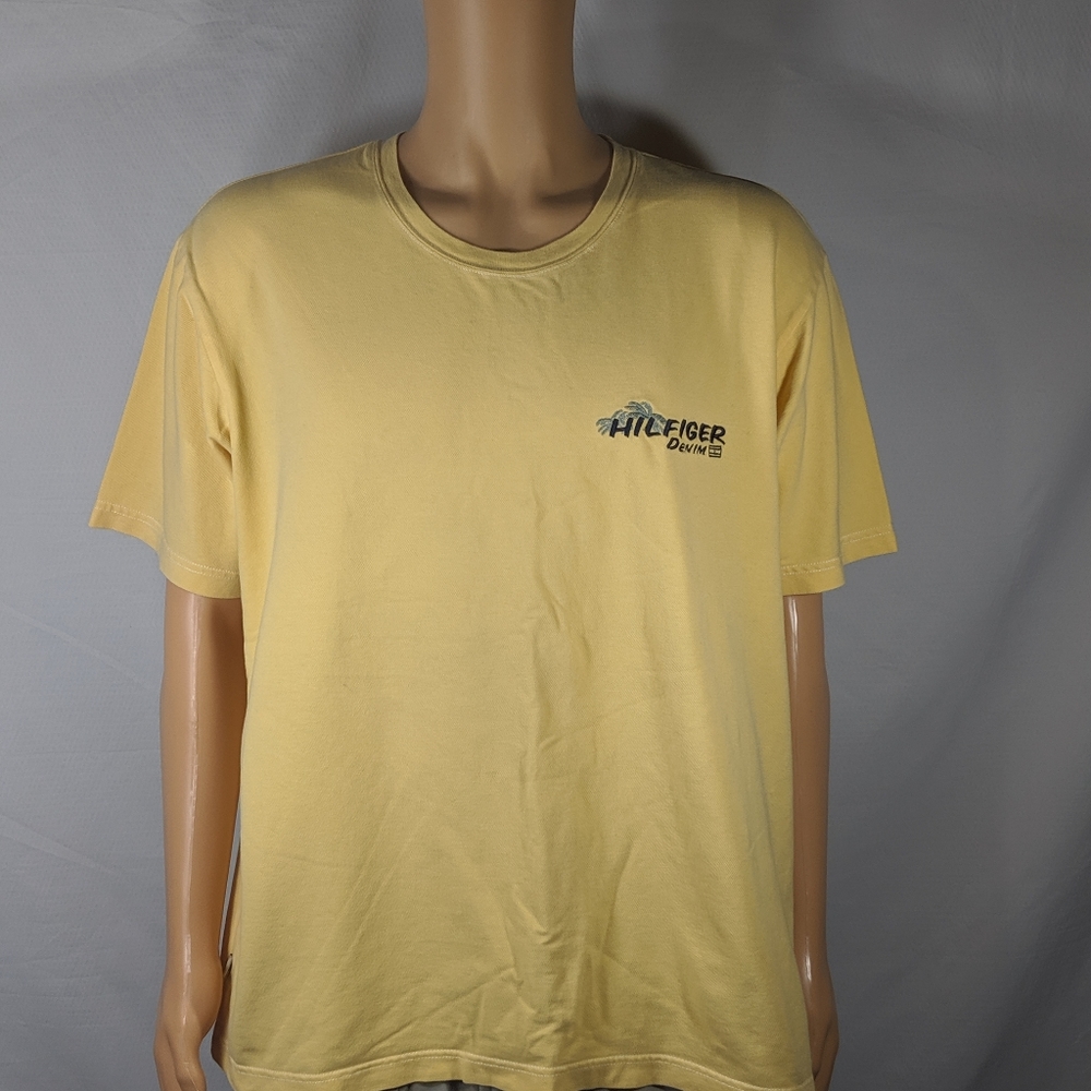 3/$20 Vintage Tommy Jeans Shirt
